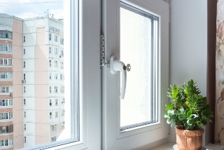 Пластиковые окна Слободской цена от 3084 руб.